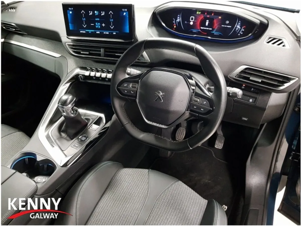 Peugeot 5008 FL Allure 1.2 130 6.3 4DR - Image 2