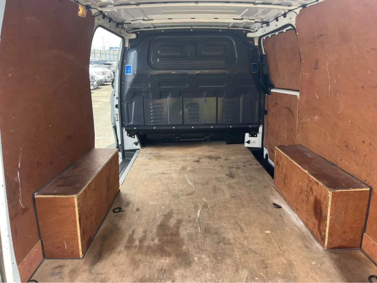 Mercedes-Benz Vito 2.0 - Image 4