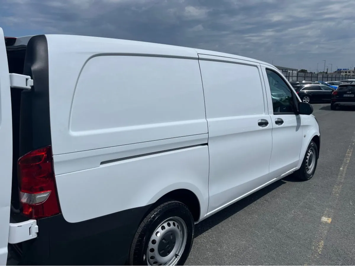 Mercedes-Benz Vito 110 Ka/l Classic RWD VAN - Image 2