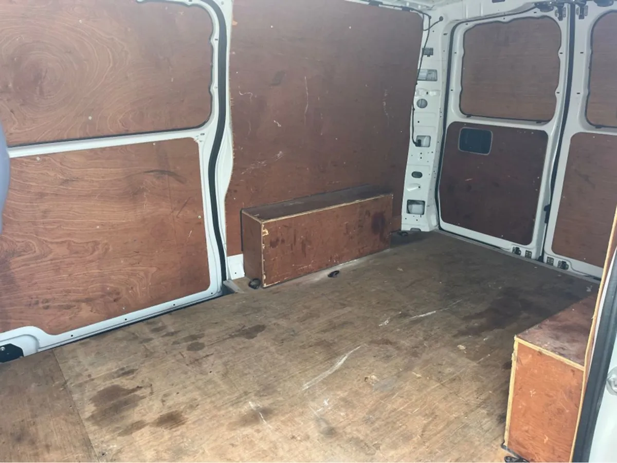Mercedes-Benz Vito 110 Ka/l Classic RWD VAN - Image 3