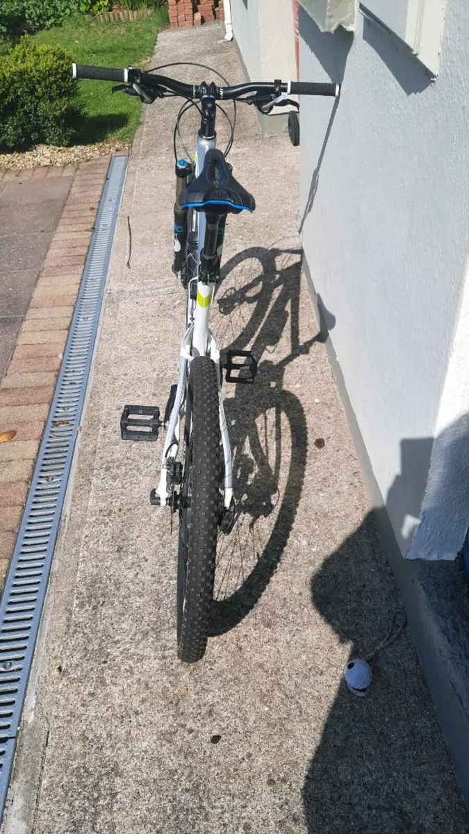Giant Anthem full suspension mountain bike - Image 4
