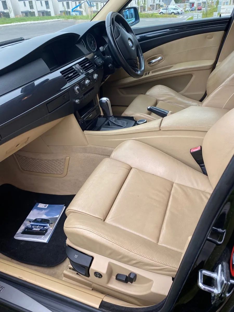 BMW 5-Series 2007 - Image 3