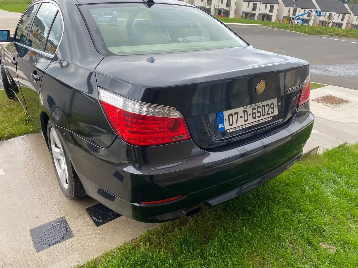 BMW 5-Series 2007 - Image 1