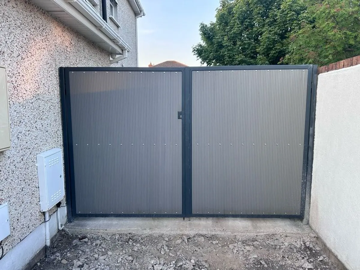Steel Gates - Image 1
