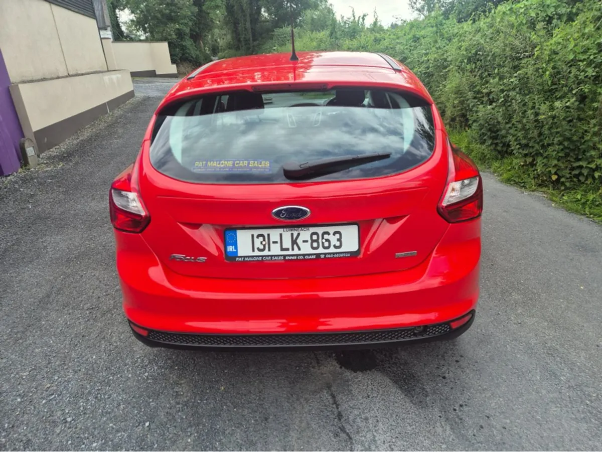 Ford Focus Edge 1.6 Tdci 95ps 5speed 5DR - Image 3