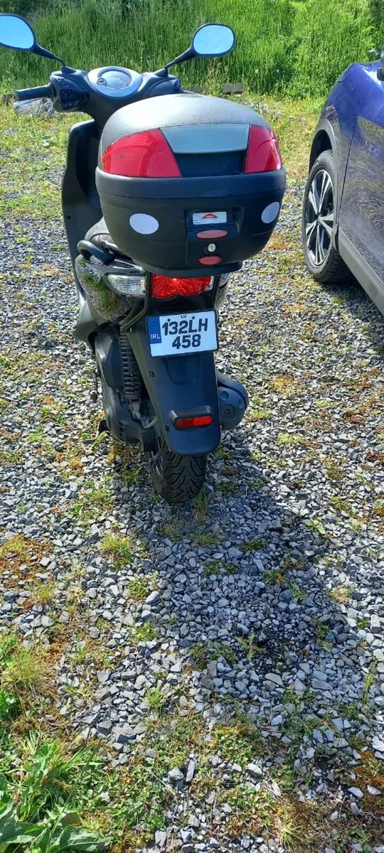 Moped - Image 4