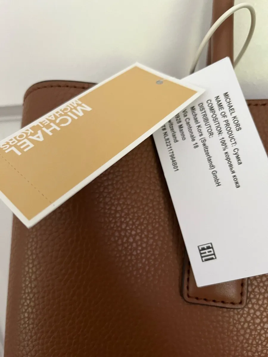 Michael Kors Ruthie Handbag - Image 4