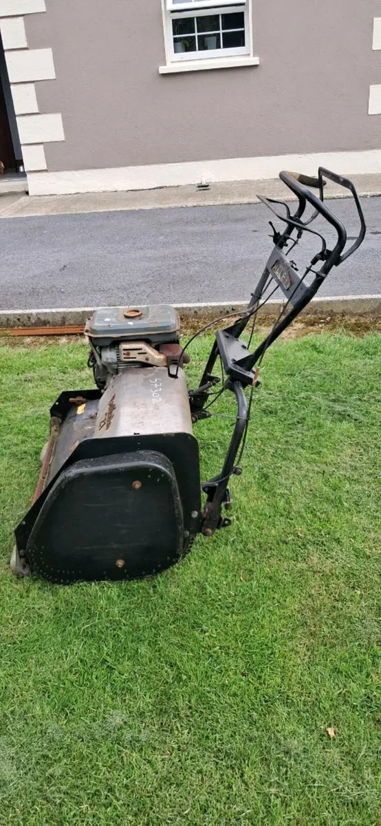 Lawn mower - Image 4