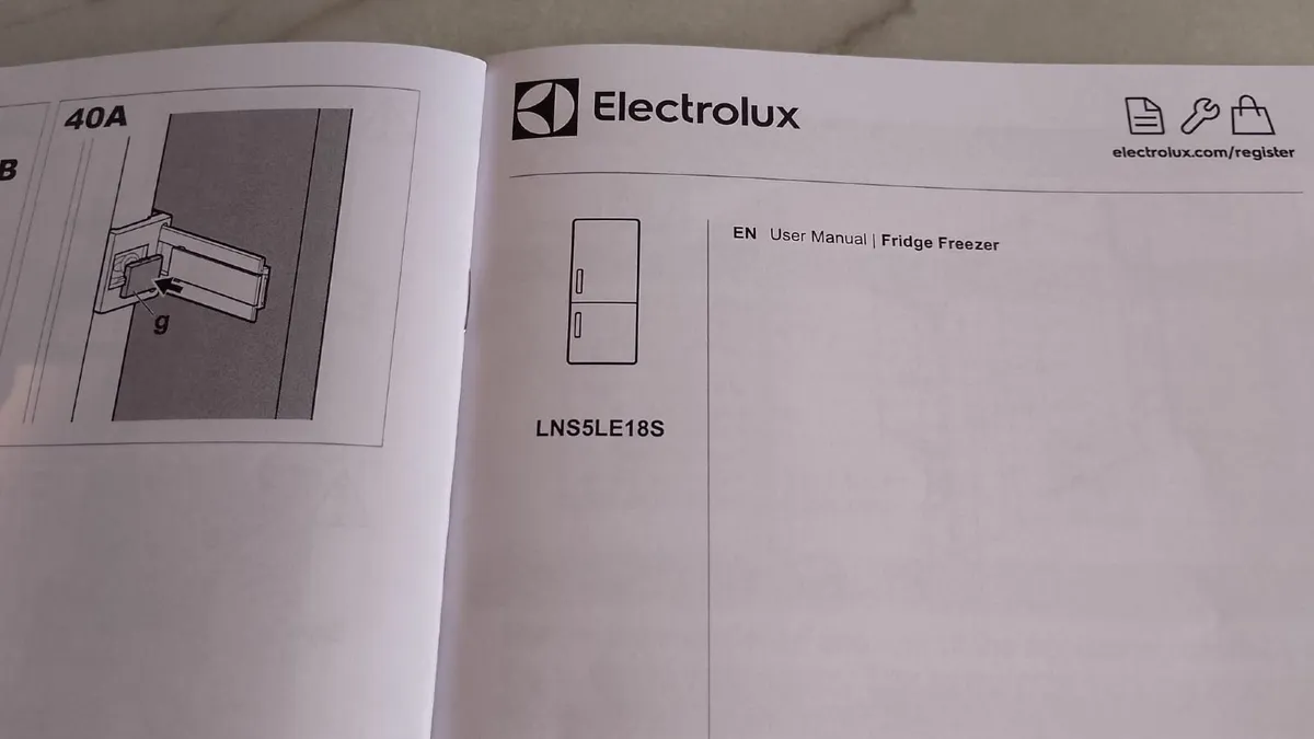 Electrolux Imbuilt Fridge/Freezer,Hob ,Kitchen Top - Image 3