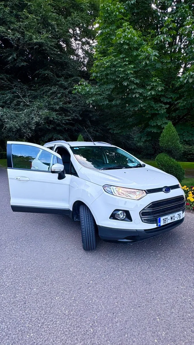 Car - Image 1