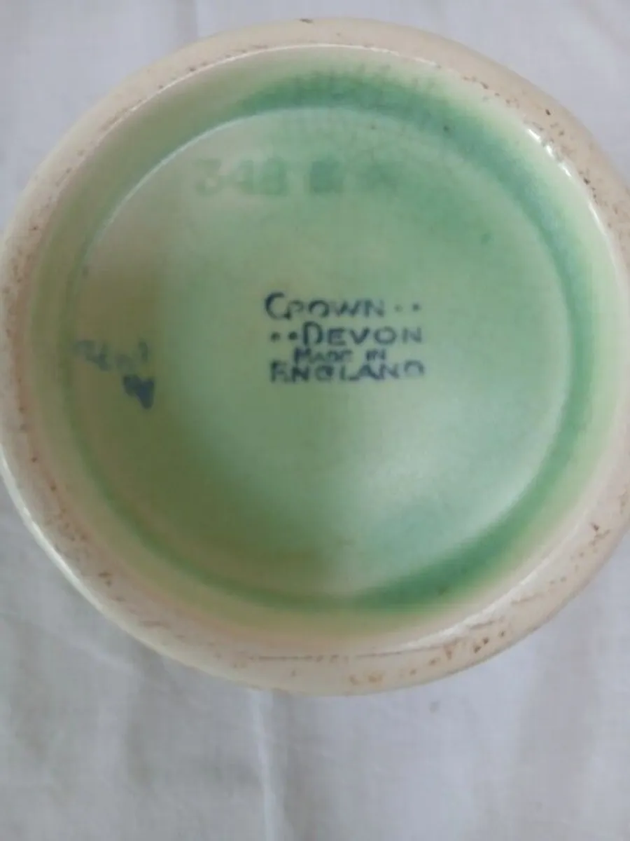 Crown Devon Vase - Image 3