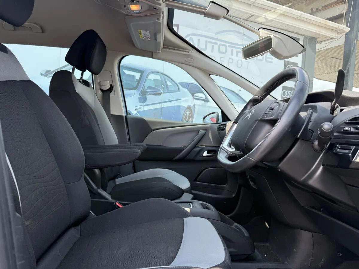 CITROEN 7 SEATER 2015 AUTOMATIC - Image 4
