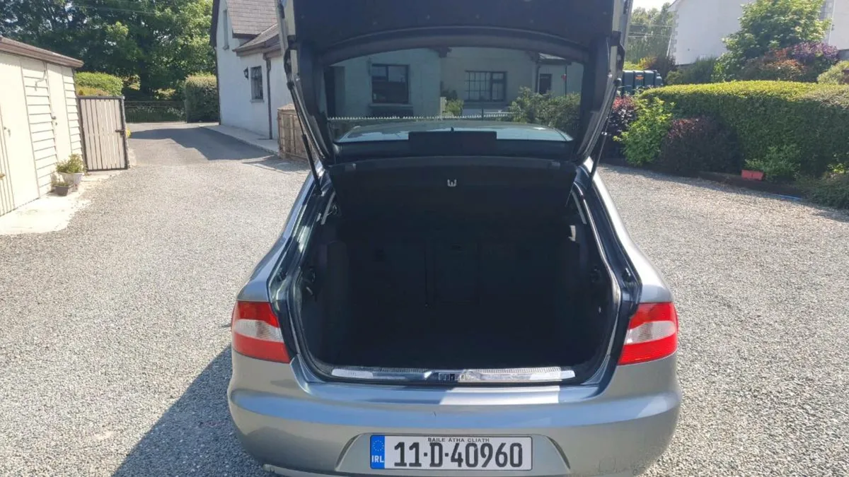 Skoda superb - Image 4