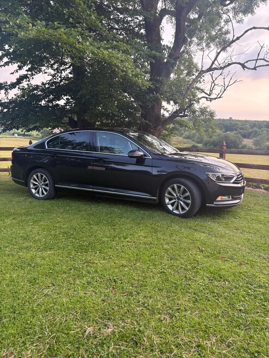 Volkswagon Highline Passat - Image 2