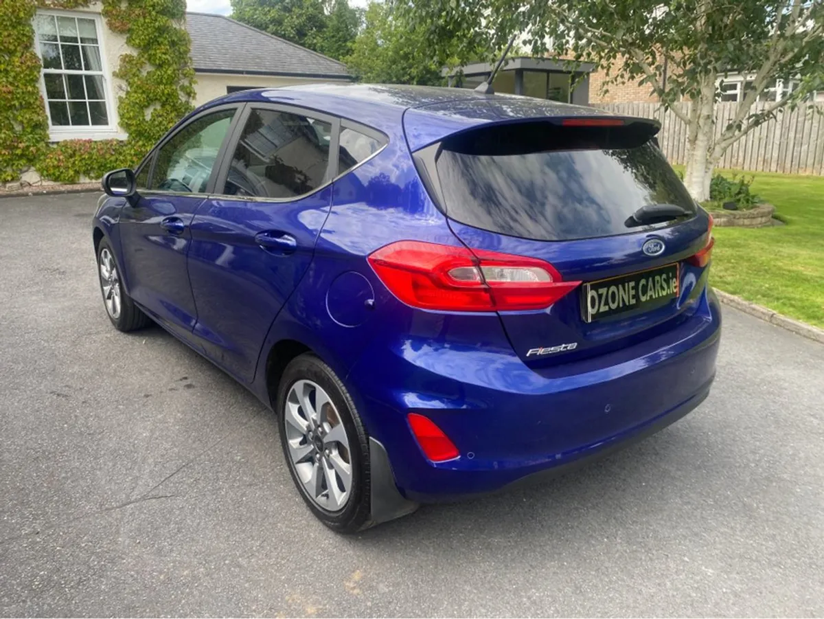 Ford Fiesta Zetec - Image 3