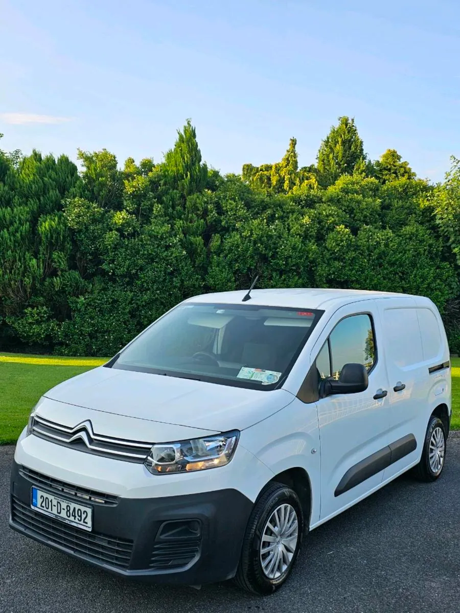 Citreon berlingo 1.5HDI,,, NO VAT,,,,low kms - Image 3