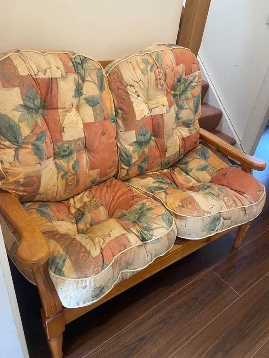 Free couch - Image 3