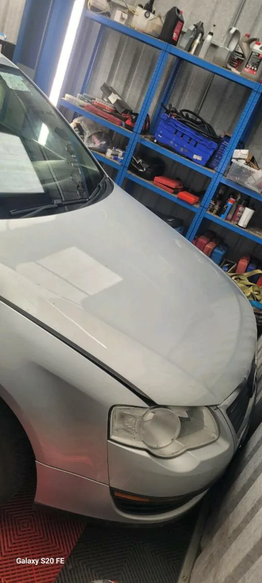 Vw passat for breaking - Image 2