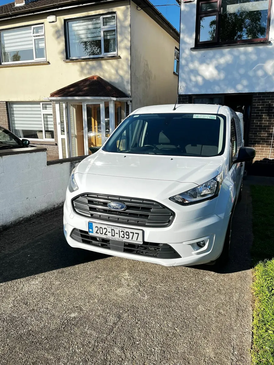 Car - Image 2