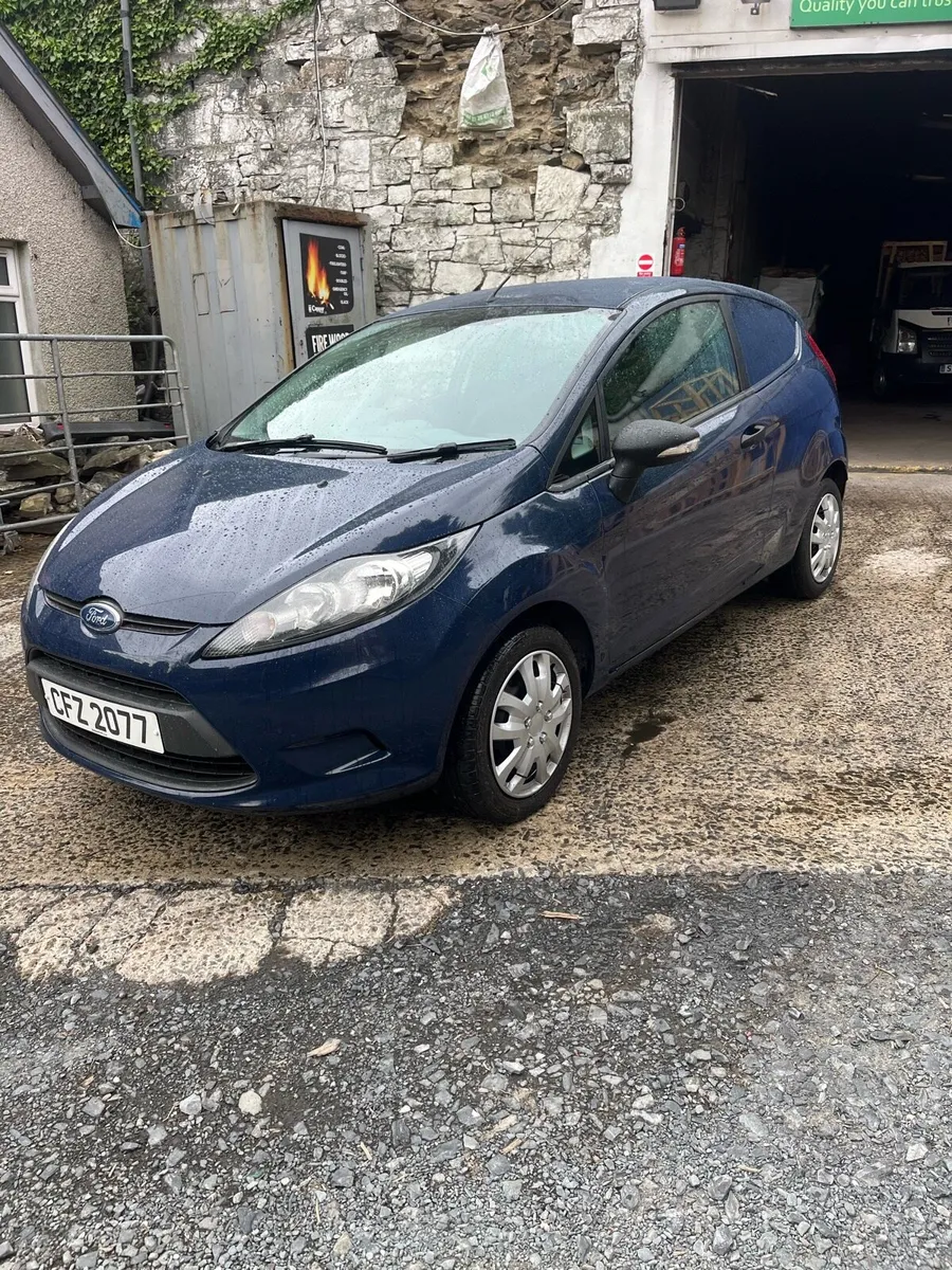 2010 fiesta van 1.4 TDCI Trade in to clear - Image 1