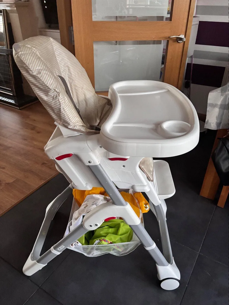 High chair - Image 2