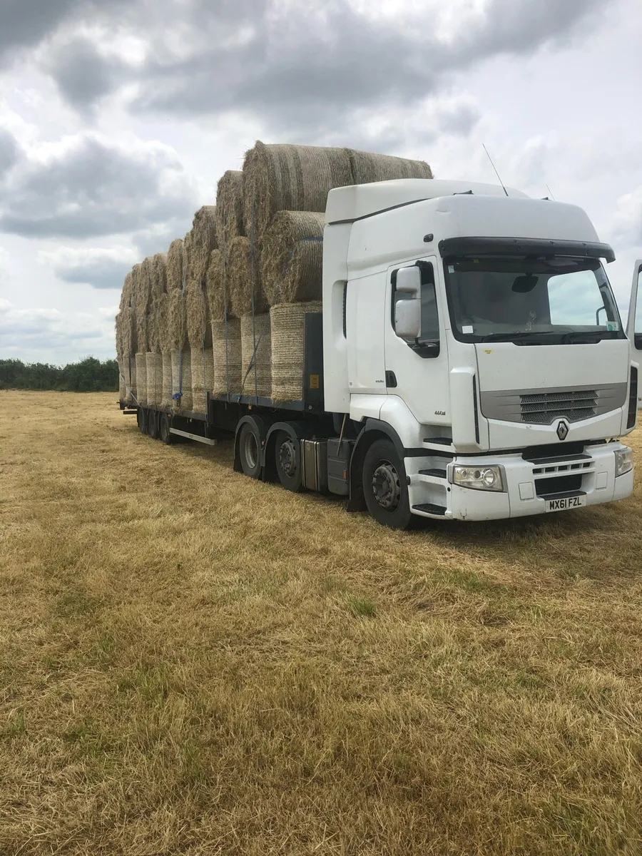 Round bales of June hay baled with Mchale - Image 1