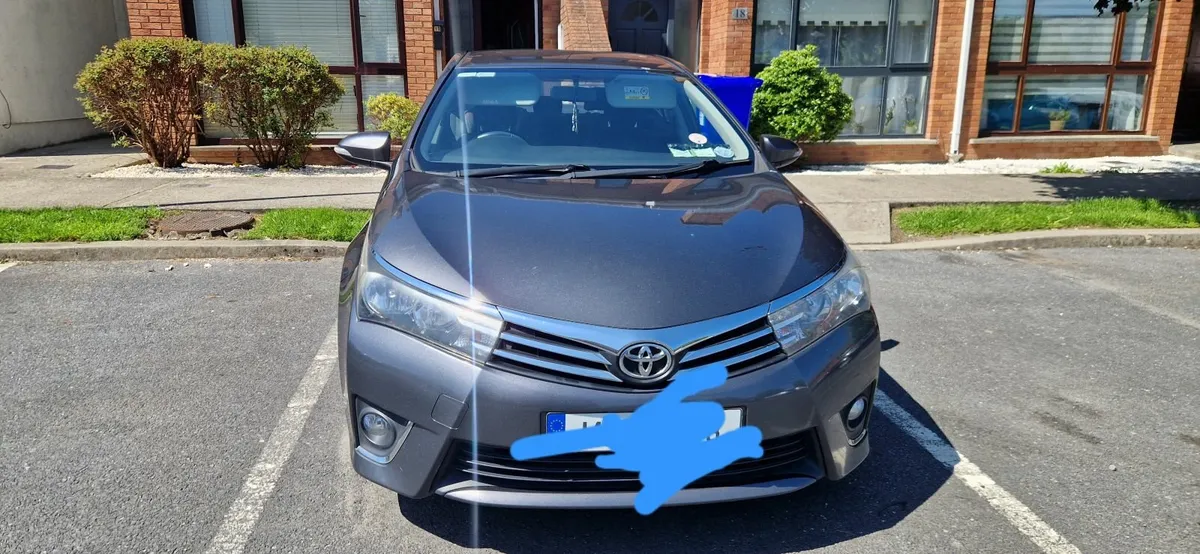 Toyota Corolla 2014 - Image 1