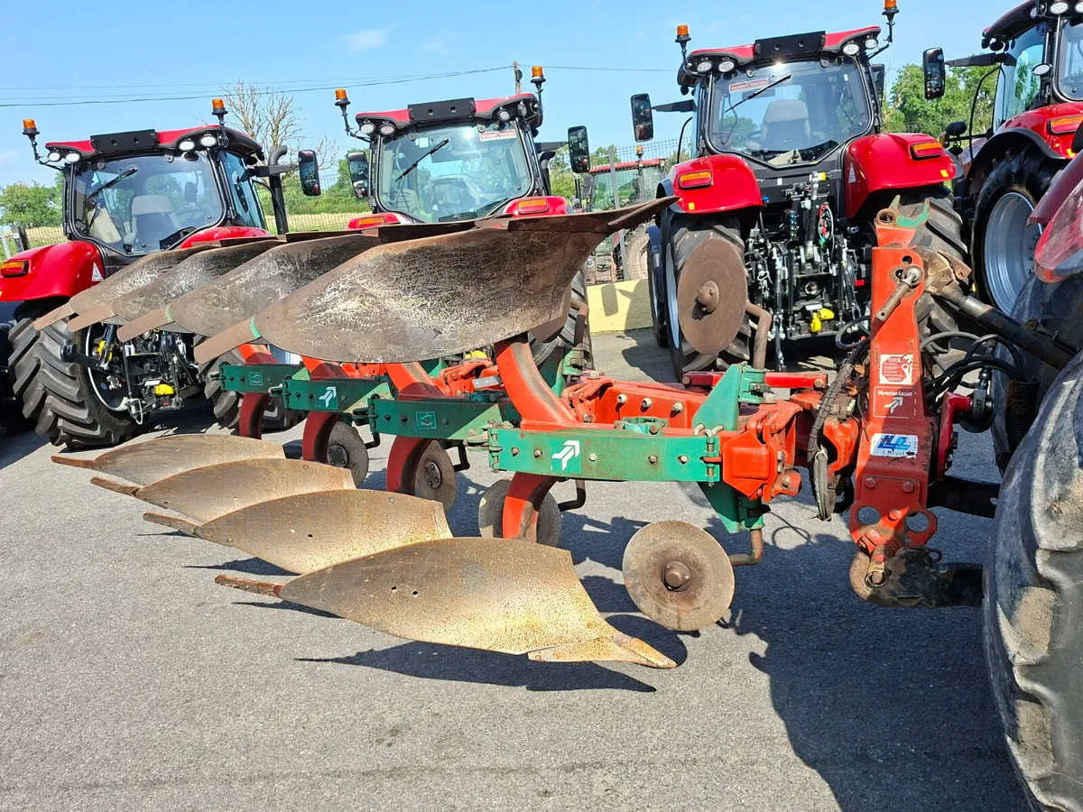 KVERNELAND EG85 PLOUGH - Image 1