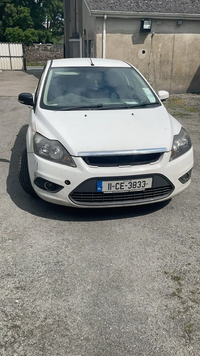 2011 ford focus - Image 4