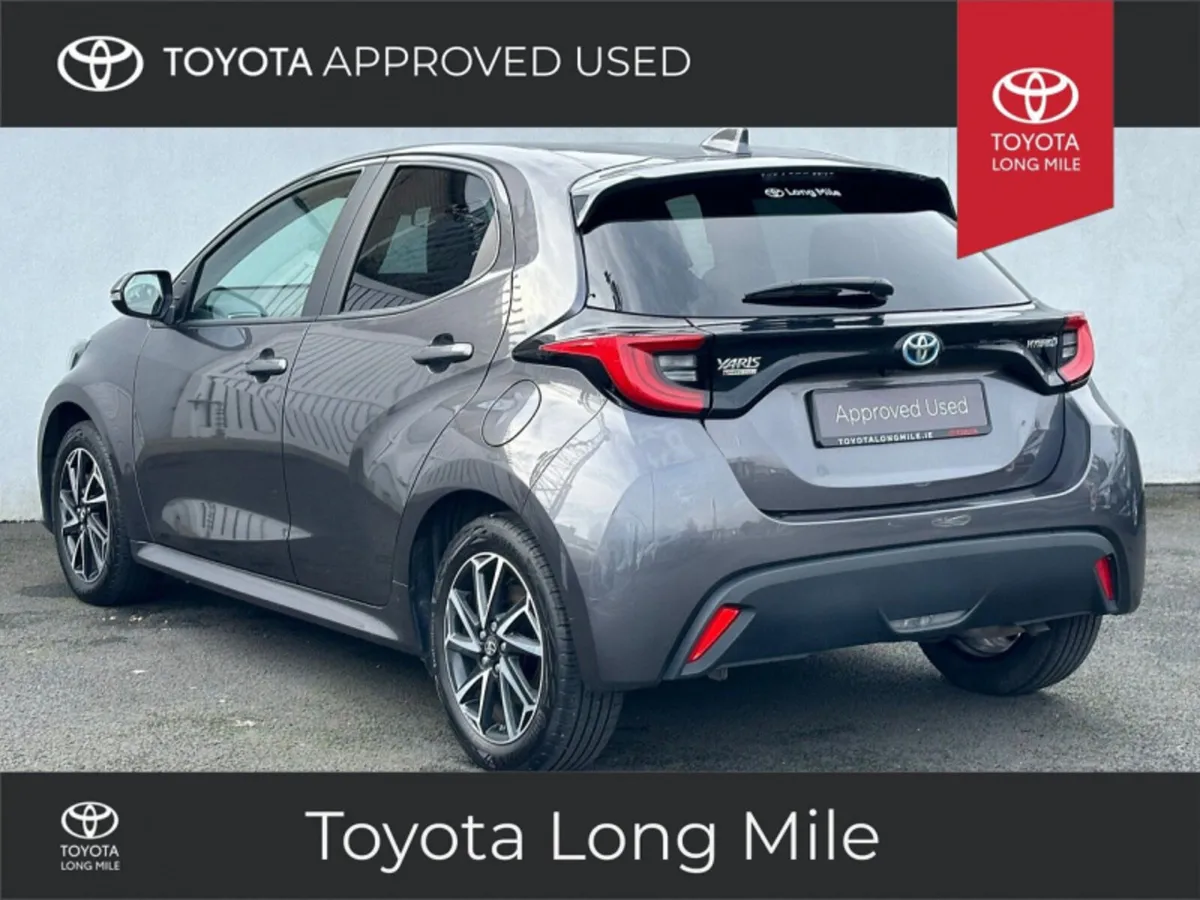 Toyota Yaris 1.5 Hybrid Luna Sport 5dr - Image 3