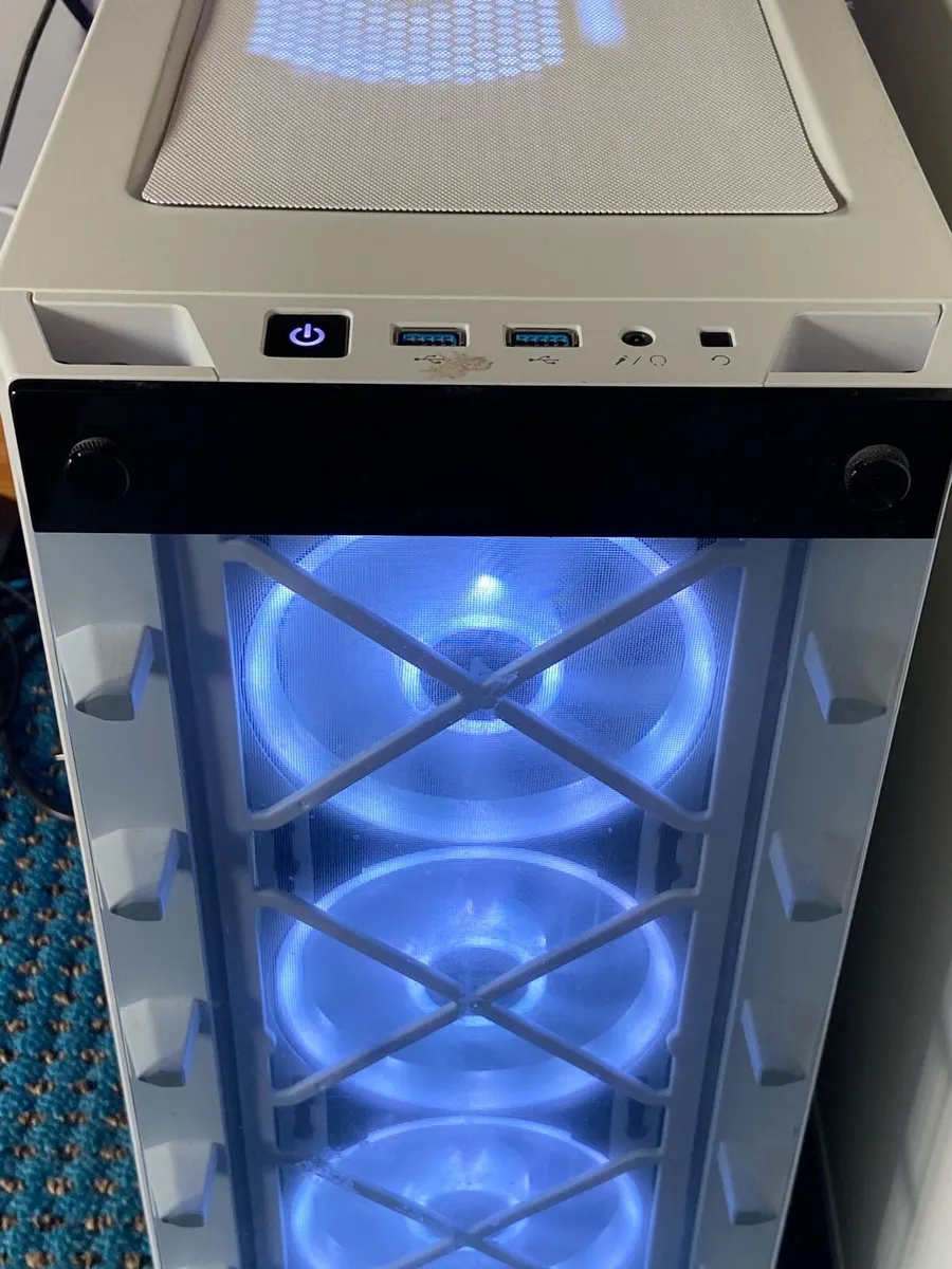 Corsair iCUE 465X RGB Mid Tower - Image 2