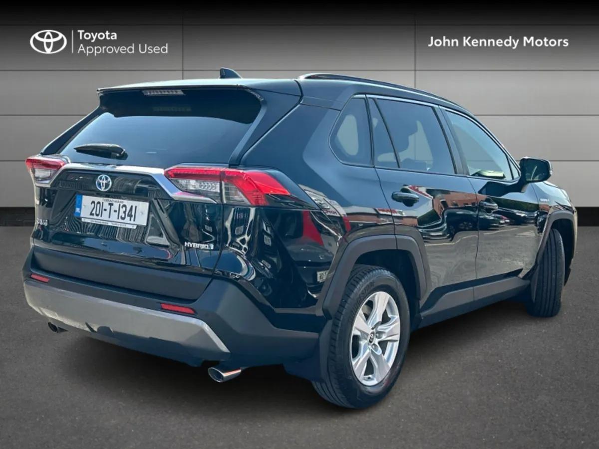 Toyota RAV4 HYBRID LUNA 2WD 4DR AUTO - Image 2
