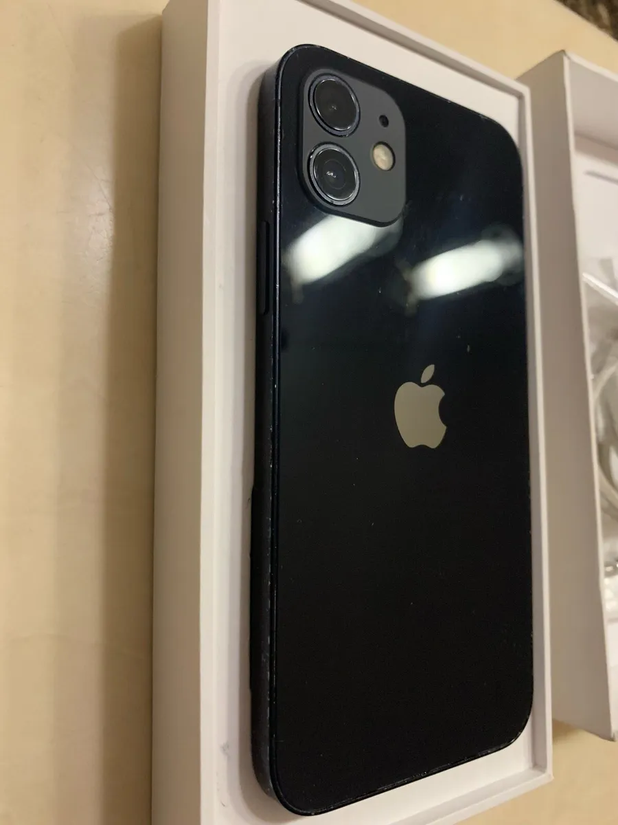 IPhone 12 64GB black - Image 3