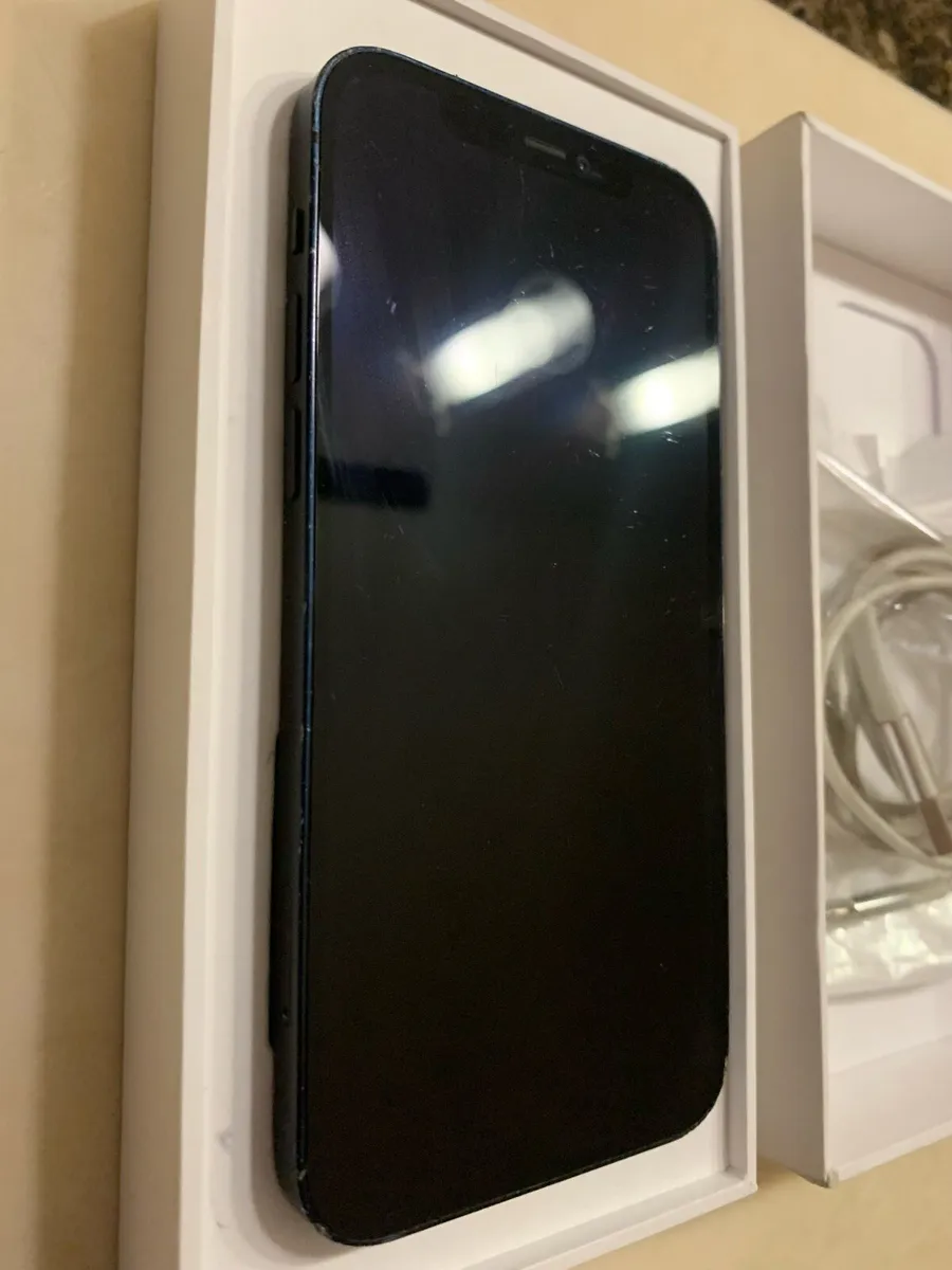IPhone 12 64GB black - Image 4