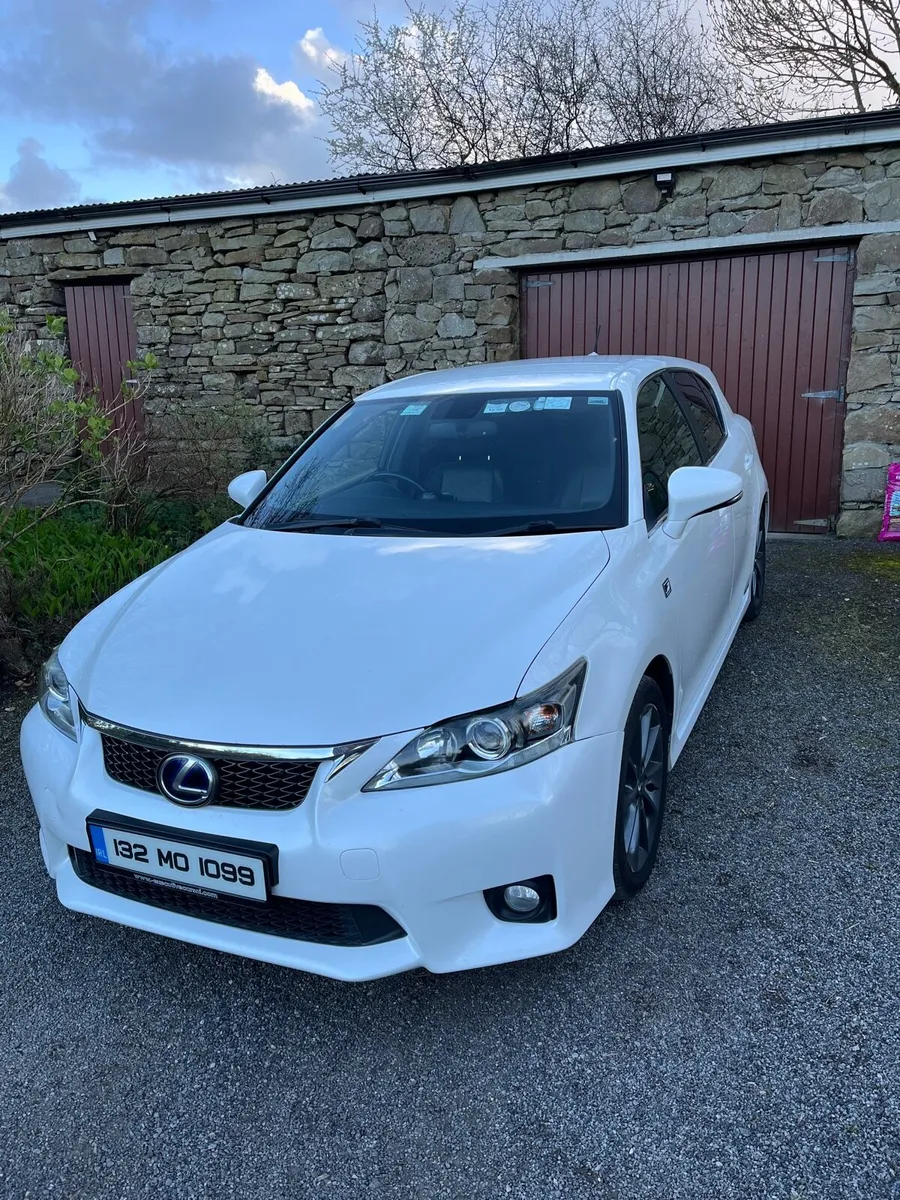 Lexus CT 200 Hybrid F Sport 2013 (132) - Image 1