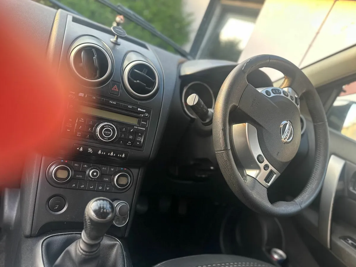 Nissan Qashqai 2009 - Image 3