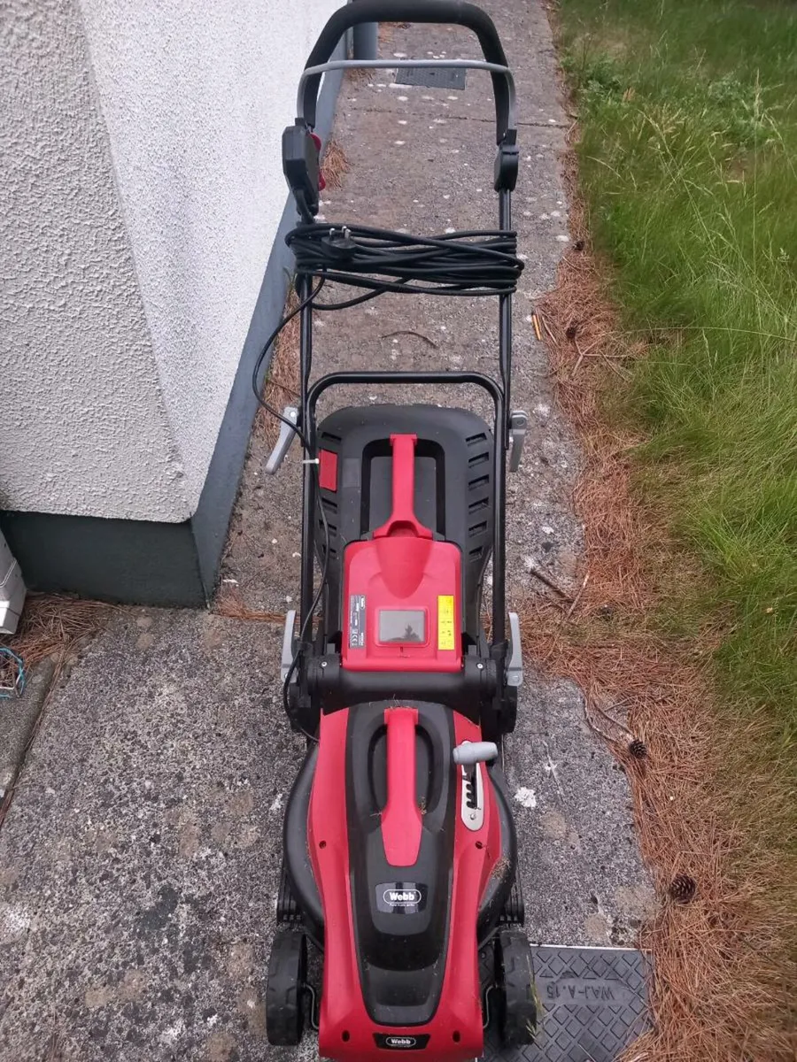 Electric Lawnmower - Image 2