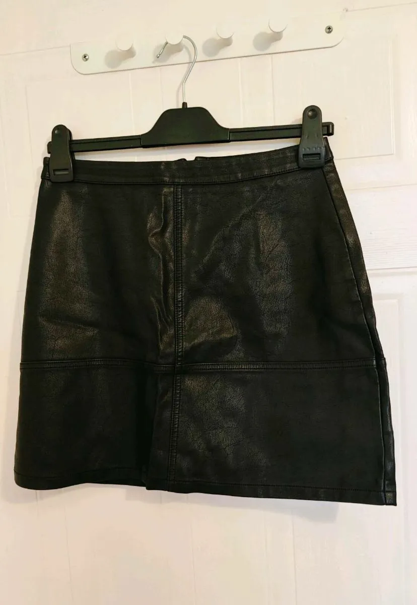 New Look black faux leather skirt, size 10 - Image 2