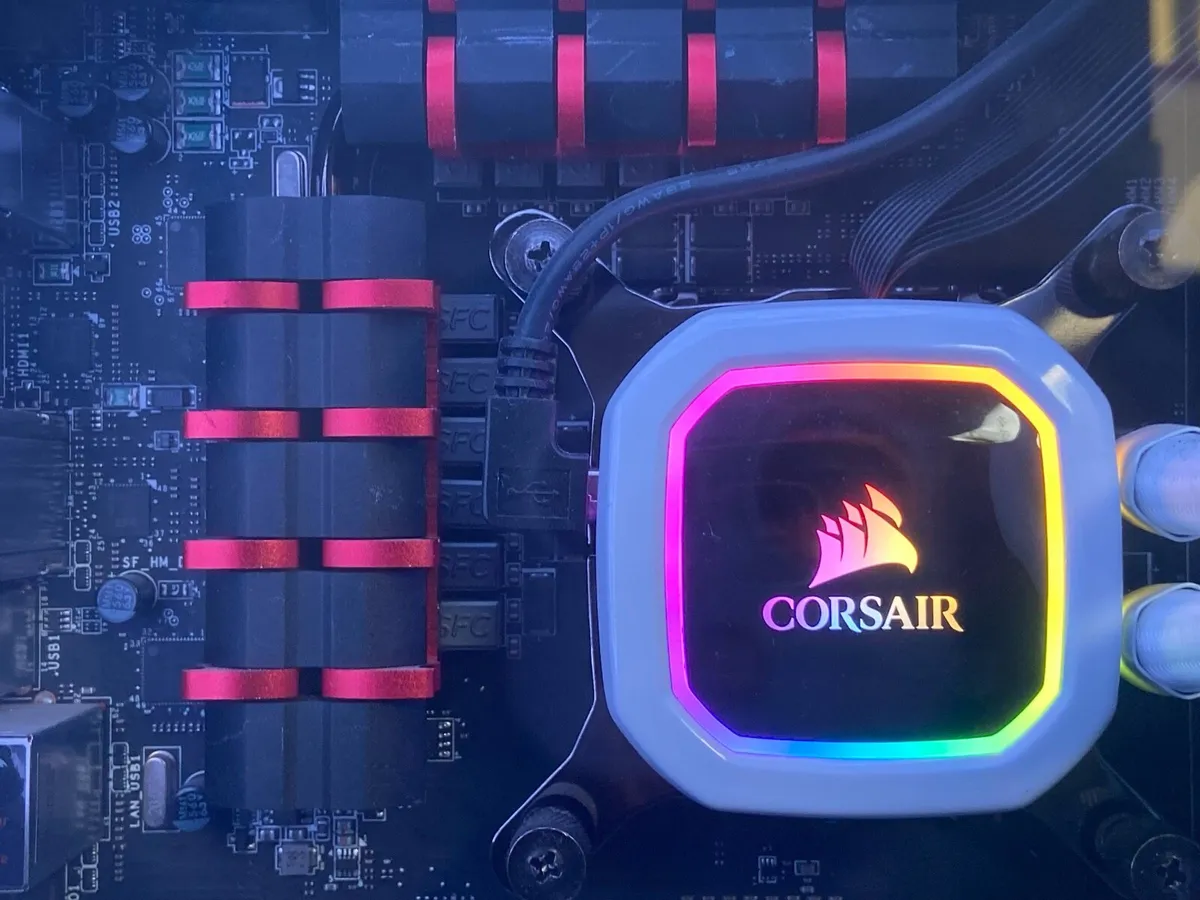 Corsair Hydro Series H100i RGB - Image 2