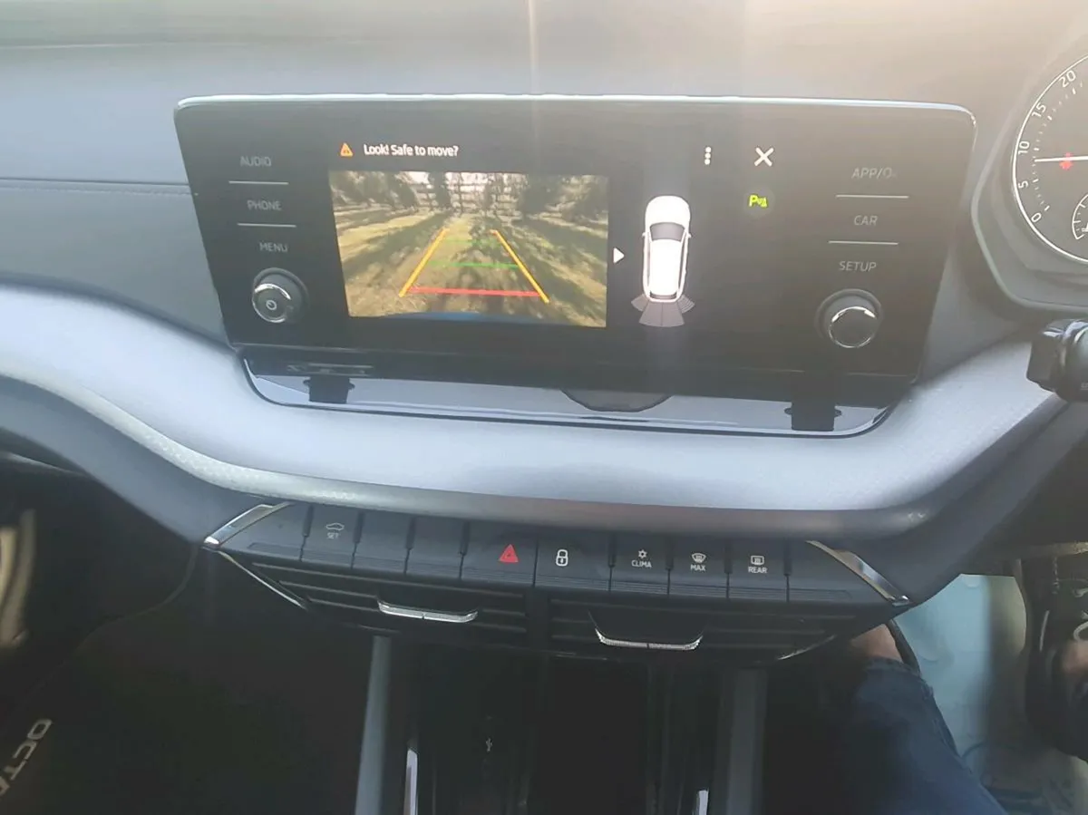 SKODA OCTIVIA NEW MODEL 2.0 LTR DSG 2020 - Image 3