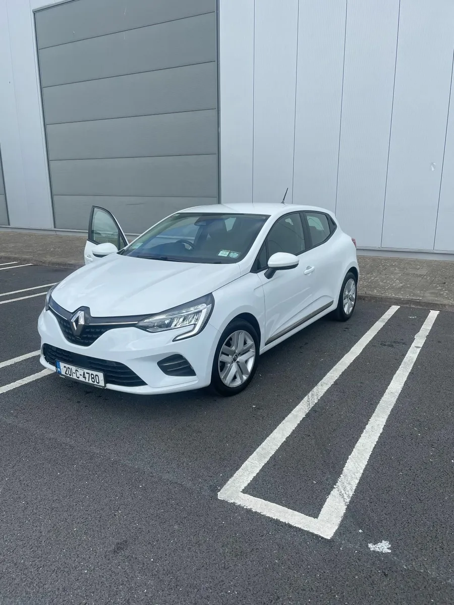Renault Clio Dynamique TCE 100 - Image 2