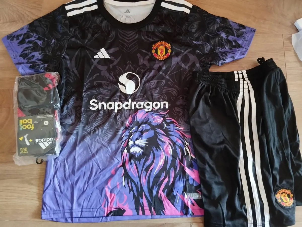 Football jerseys - Image 3