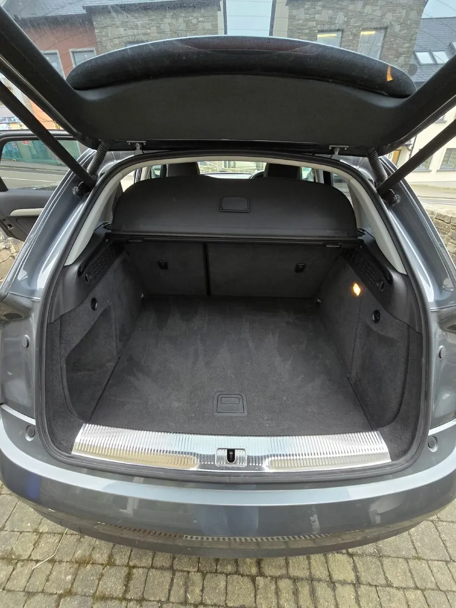 Audi Q3 2017 - Image 3