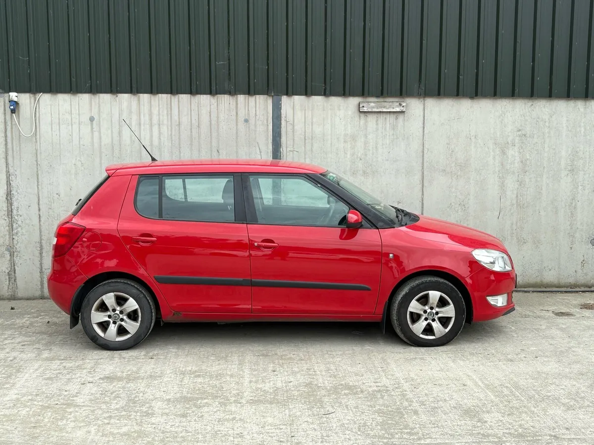 2010 Skoda Fabia for parts - Image 4