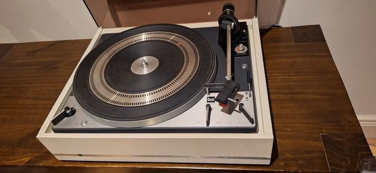 Dual 1219 Turntable - Image 4