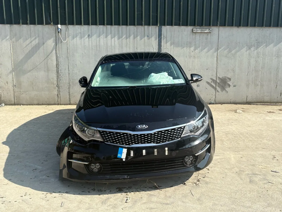 2016 Kia optima - Image 1