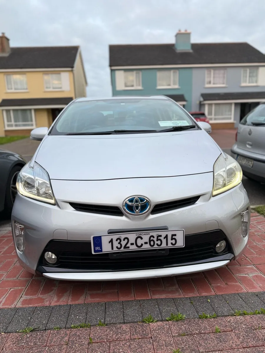 Toyota Prius 2013 Fresh Japanese Import!! - Image 1