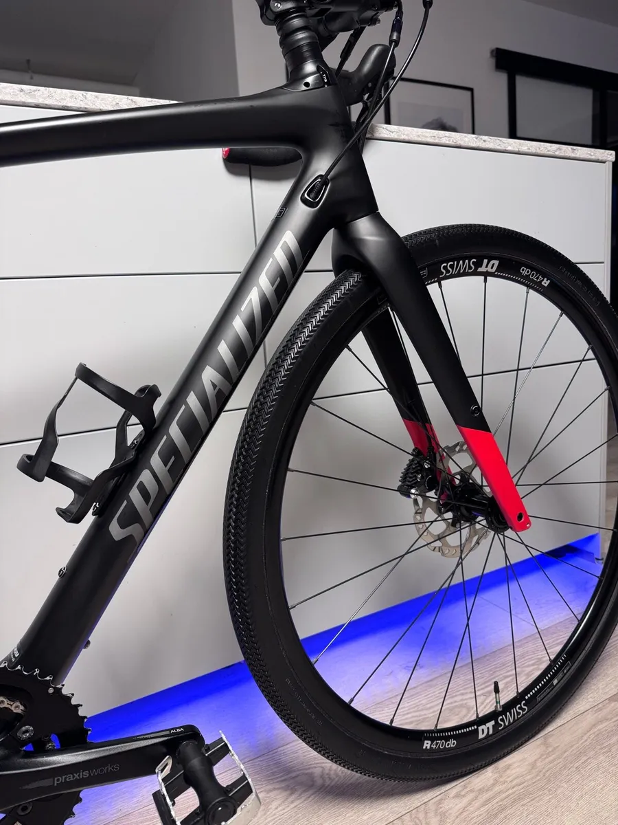 SPECIALIZED Diverge Sport Full Carbon Gravel Bike - Image 3