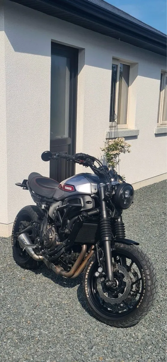 Yamaha XSR 700 - Image 2