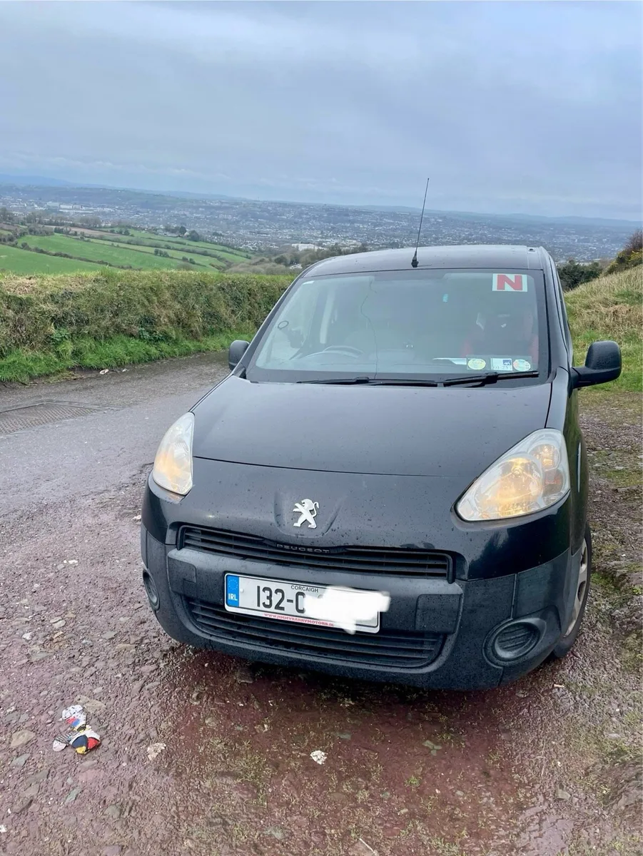 132 Peugeot Partner - Image 3